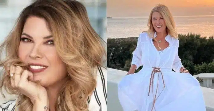 Σοφία Αλιμπέρτη: Η εντυπωσιακή εμφάνιση στην παραλία που τράβηξε όλα τα βλέμματα