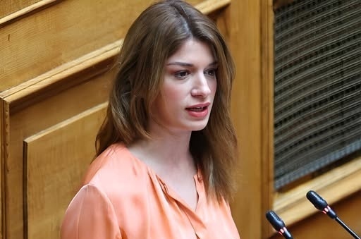 Κατερίνα Νοτοπούλου: Η συγκλονιστική εξομολόγηση για την απώλεια ακοής – «Έμαθα να επικοινωνώ από την αρχή»