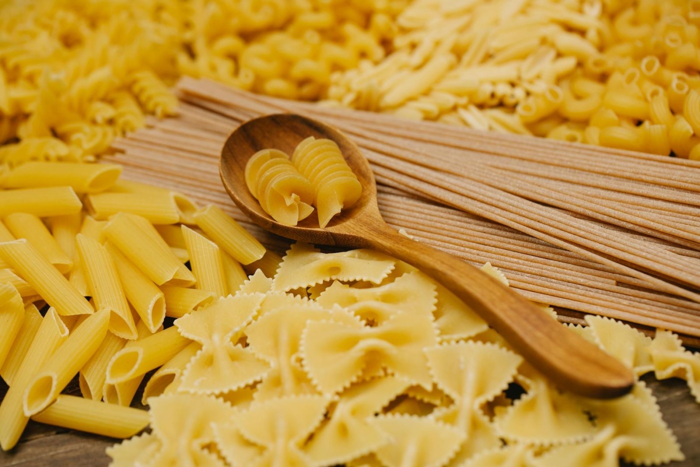 Pasta: ποιο σχήμα ταιριάζει με ποια σάλτσα κατά την ιταλική παράδοση