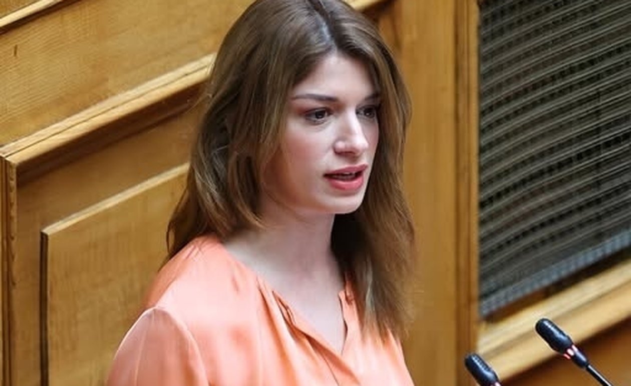 Κατερίνα Νοτοπούλου: Η συγκλονιστική εξομολόγηση για την απώλεια ακοής – «Έμαθα να επικοινωνώ από την αρχή»